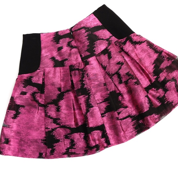 NWOT Dianne Von Furstenberg Mini Skirt - Picture 2 of 9